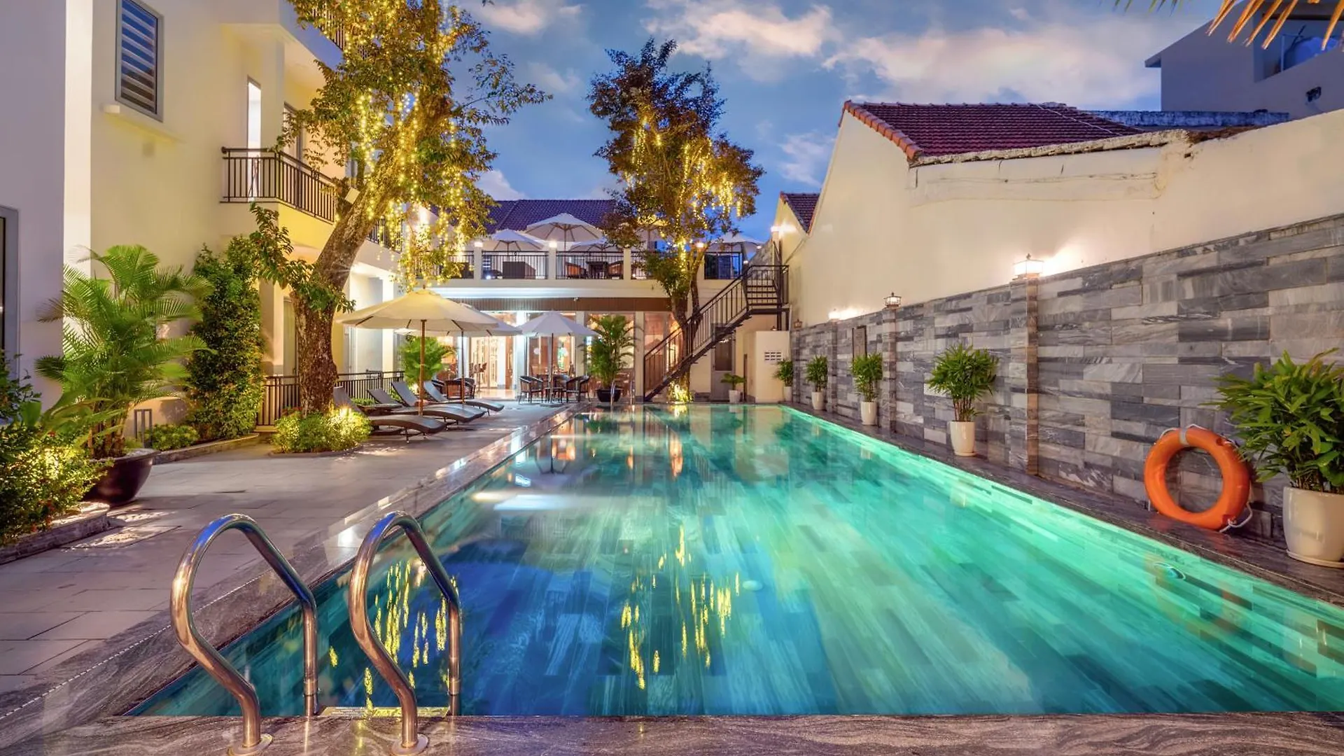 Full Moon Apartments & Villa - Hoi An Aparthotel