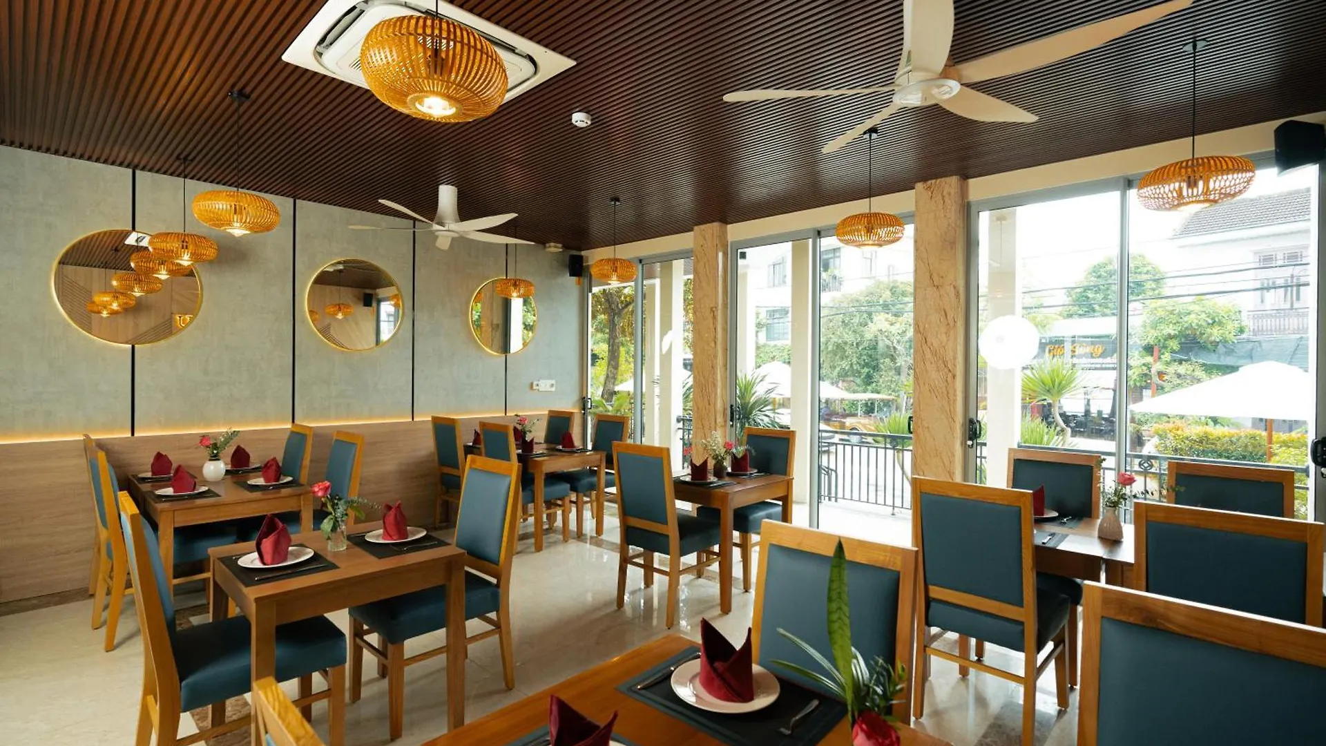 Full Moon Apartments & Villa - Hoi An