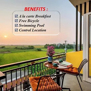 Hotel Sam Retreat